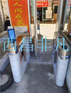 涼山彝族自治州西昌市冕寧縣中醫院通道閘 測溫一體機